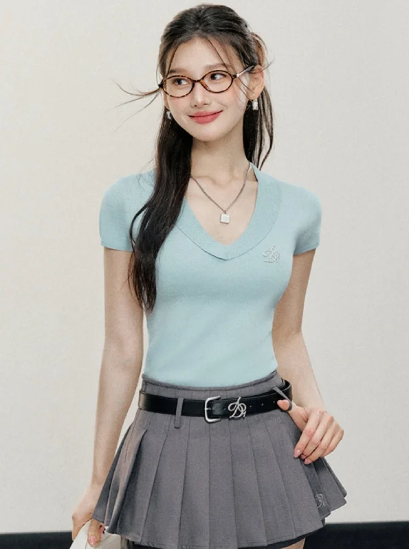 Essential V-Neck Ribbed Crop Top - Slim Fit Short Sleeve Tee Silk Blend Satin Velvet Essential V-Neck Ribbed Crop Top - Slim Fit Short Sleeve Tee Silk Blend Satin Velvet